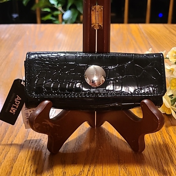 Apt. 9 Handbags - Apt 9 Purse Lipstick Case NWT Small
